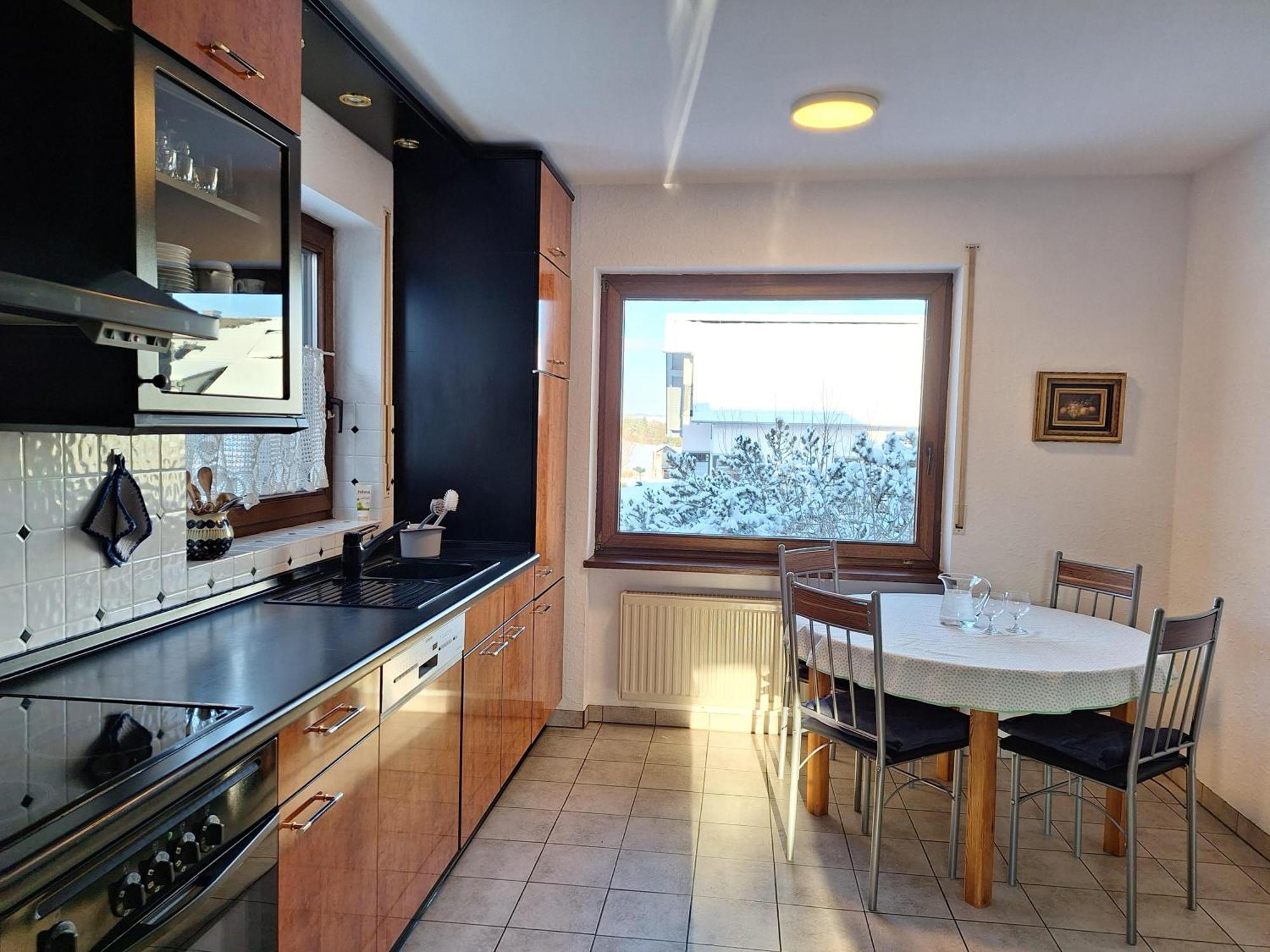 Ferienwohnungen Burgstrasse 8 บลังเคินไฮม์ ภายนอก รูปภาพ